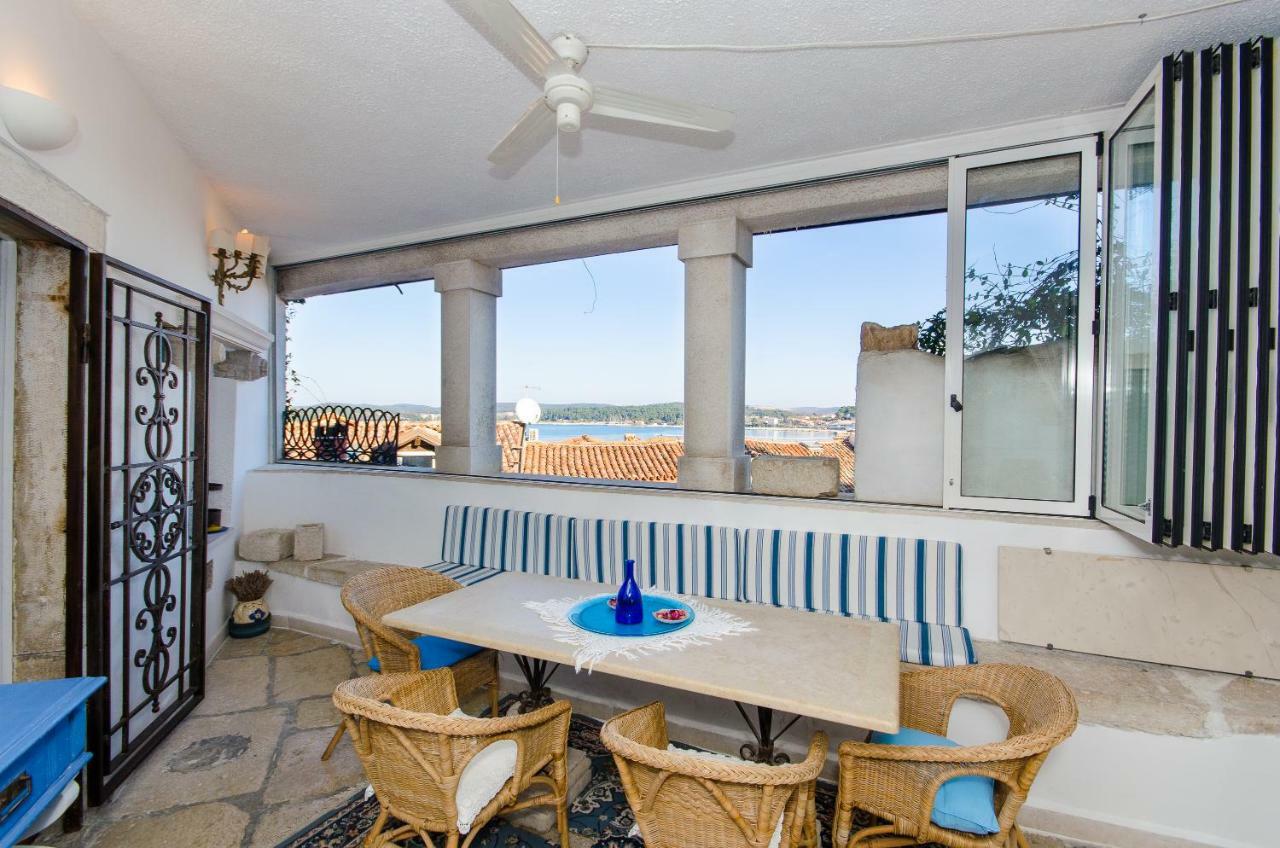 Casa Paola Apartment โรวีน ภายนอก รูปภาพ