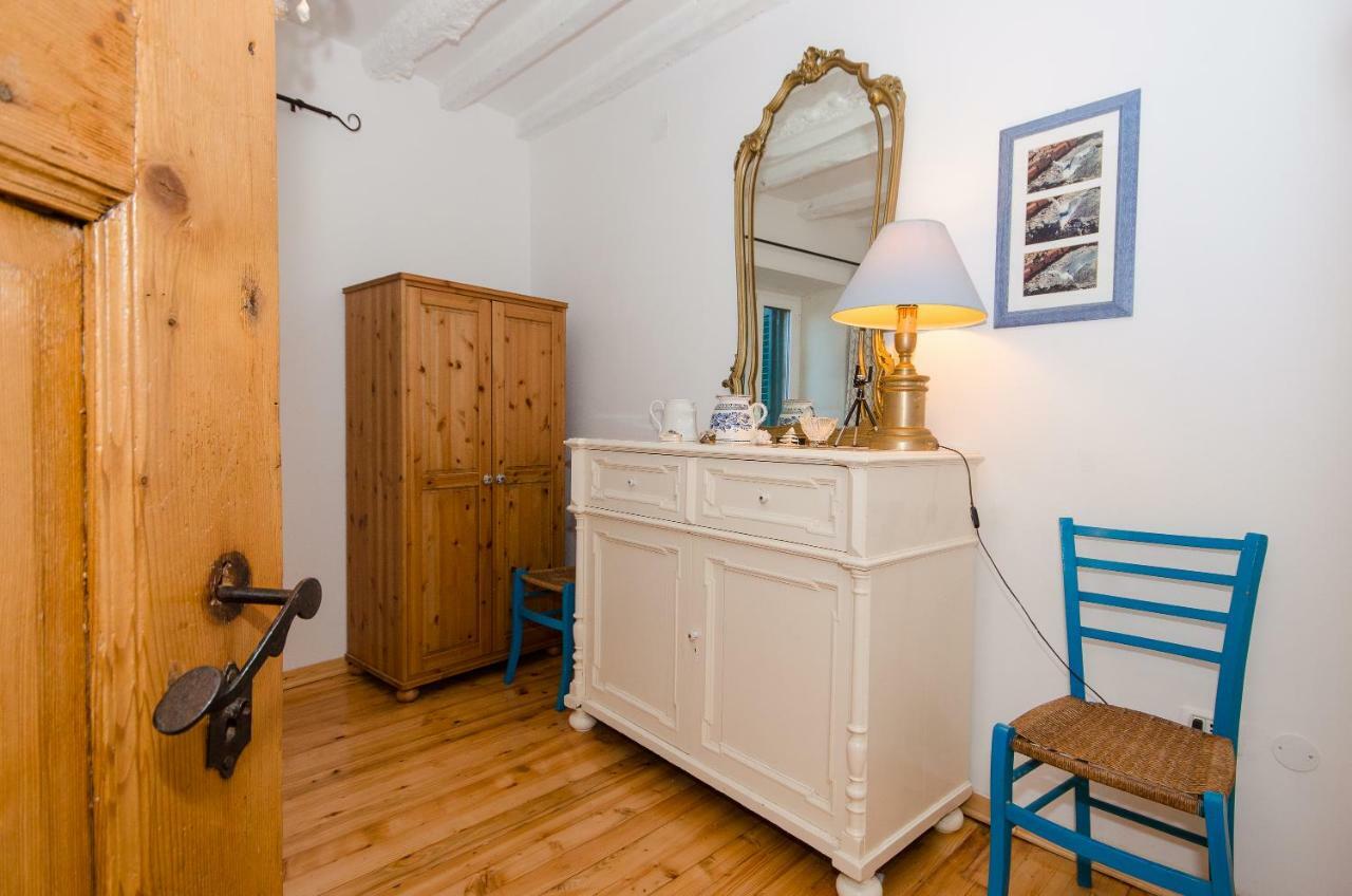 Casa Paola Apartment โรวีน ภายนอก รูปภาพ