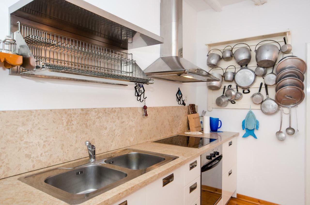 Casa Paola Apartment โรวีน ภายนอก รูปภาพ